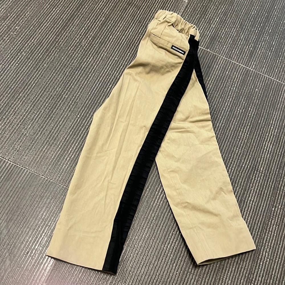 Beautiful dolce & gabbana pants for 5Yo kids barely used